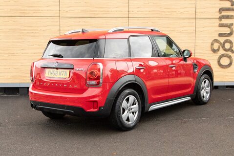 Mini Countryman COOPER D CLASSIC 2