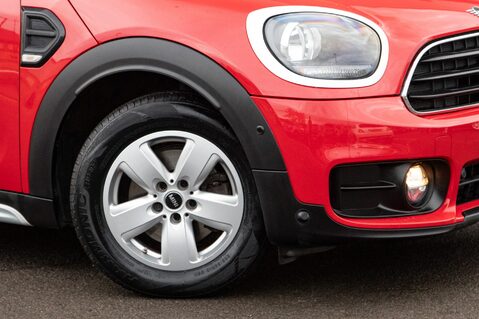 Mini Countryman COOPER D CLASSIC 11