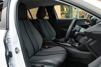 Peugeot 208 PURETECH ALLURE PREMIUM S/S 32