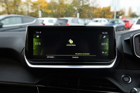 Peugeot 208 PURETECH ALLURE PREMIUM S/S 27