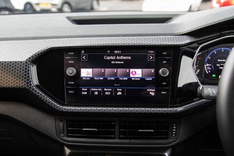 Volkswagen T-Cross SEL TSI DSG 22