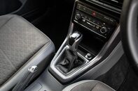 Volkswagen T-Cross SEL TSI DSG 32