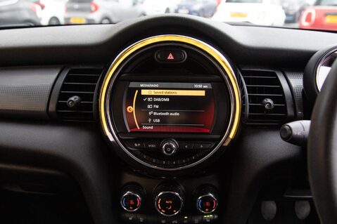 Mini Hatch COOPER CLASSIC 26