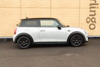 Mini Hatch COOPER CLASSIC 12