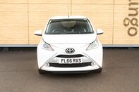 Toyota Aygo VVT-I X-PURE 5