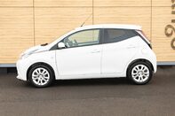 Toyota Aygo VVT-I X-PURE 13