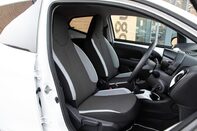 Toyota Aygo VVT-I X-PURE 29
