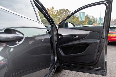 Peugeot 3008 PURETECH S/S GT 14