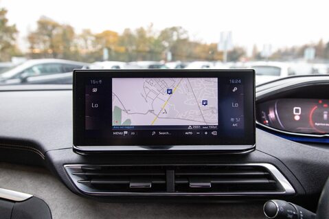 Peugeot 3008 PURETECH S/S GT 24