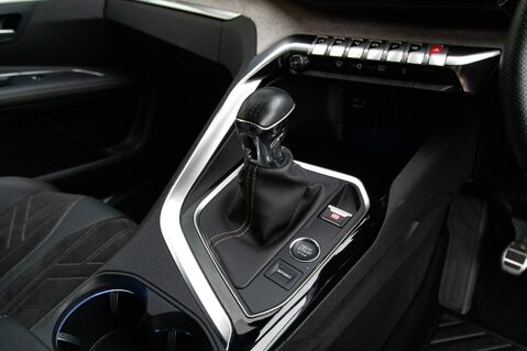 Peugeot 3008 PURETECH S/S GT 32