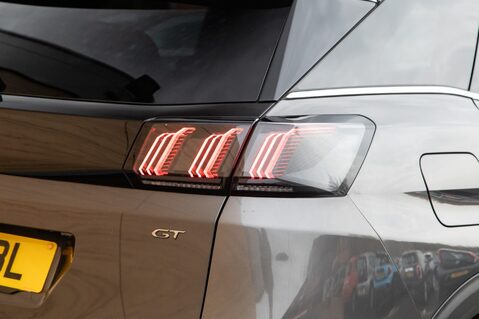 Peugeot 3008 PURETECH S/S GT 9
