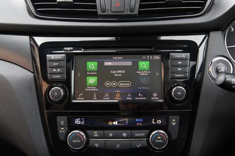 Nissan Qashqai DIG-T N-TEC DCT 22