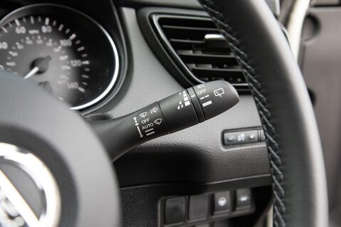 Nissan Qashqai DIG-T N-TEC DCT 18