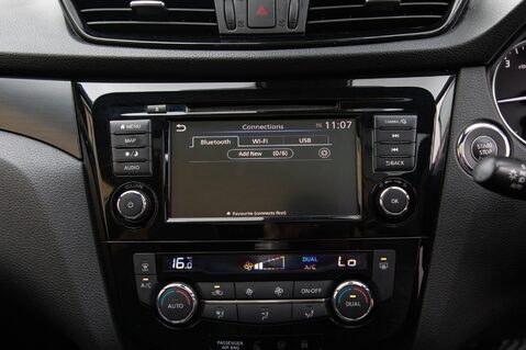 Nissan Qashqai DIG-T N-TEC DCT 27