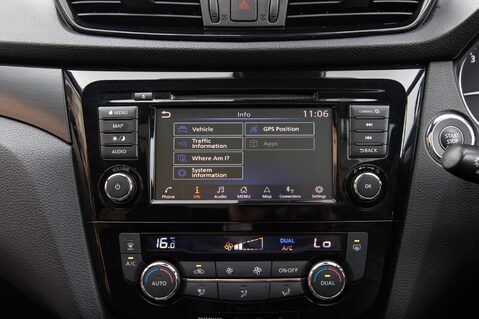 Nissan Qashqai DIG-T N-TEC DCT 24