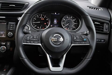 Nissan Qashqai DIG-T N-TEC DCT 21