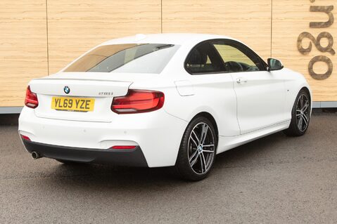BMW 2 Series 218I M SPORT 2