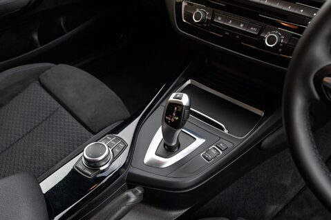 BMW 2 Series 218I M SPORT 32