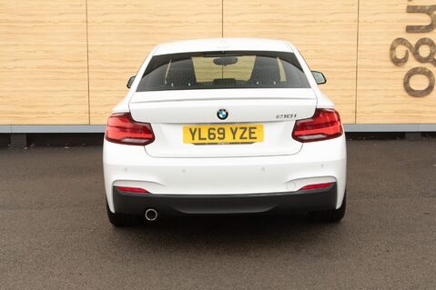 BMW 2 Series 218I M SPORT 6