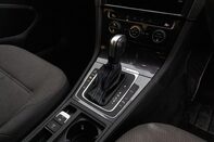 Volkswagen Golf E-GOLF 33