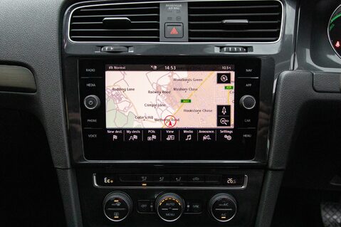 Volkswagen Golf E-GOLF 25