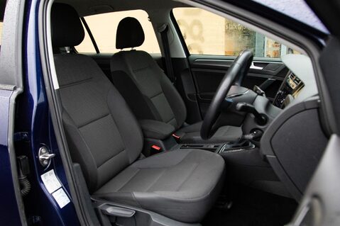 Volkswagen Golf E-GOLF 32