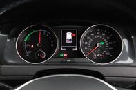 Volkswagen Golf E-GOLF 15