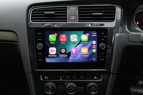 Volkswagen Golf E-GOLF 31