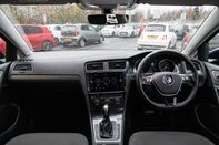 Volkswagen Golf E-GOLF 3