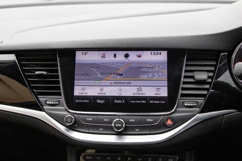 Vauxhall Astra ELITE NAV 24