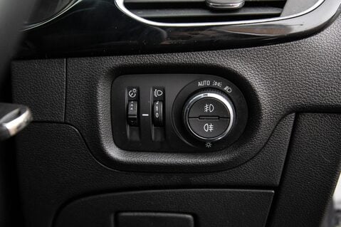 Vauxhall Astra ELITE NAV 16