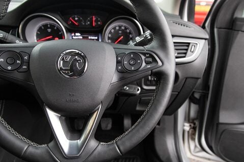 Vauxhall Astra ELITE NAV 20