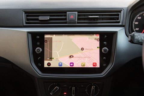 SEAT Arona TSI SE TECHNOLOGY 26