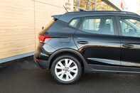 SEAT Arona TSI SE TECHNOLOGY 7