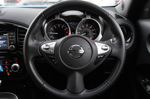 Nissan Juke TEKNA XTRONIC 21