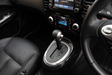 Nissan Juke TEKNA XTRONIC 31