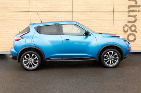 Nissan Juke TEKNA XTRONIC 12