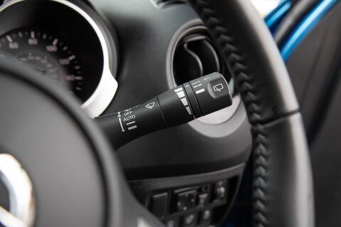 Nissan Juke TEKNA XTRONIC 18