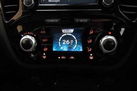 Nissan Juke TEKNA XTRONIC 32