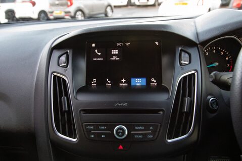 Ford Focus ST-LINE 25