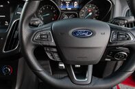 Ford Focus ST-LINE 19