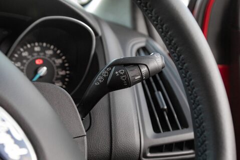 Ford Focus ST-LINE 18