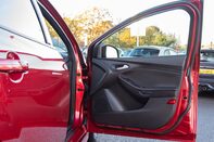 Ford Focus ST-LINE 14