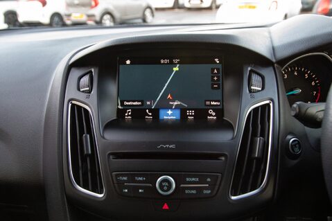 Ford Focus ST-LINE 24