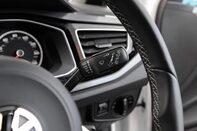 Volkswagen Polo R-LINE TSI 18