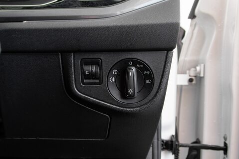 Volkswagen Polo R-LINE TSI 16