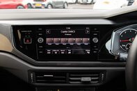 Volkswagen Polo R-LINE TSI 22