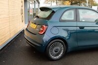 Fiat 500e ICON 8