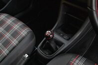 Volkswagen Up UP GTI 28