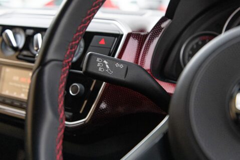 Volkswagen Up UP GTI 17